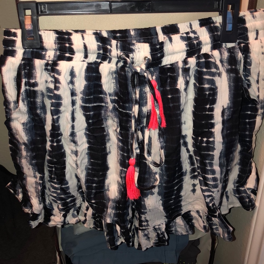 White & blue tie die shorts